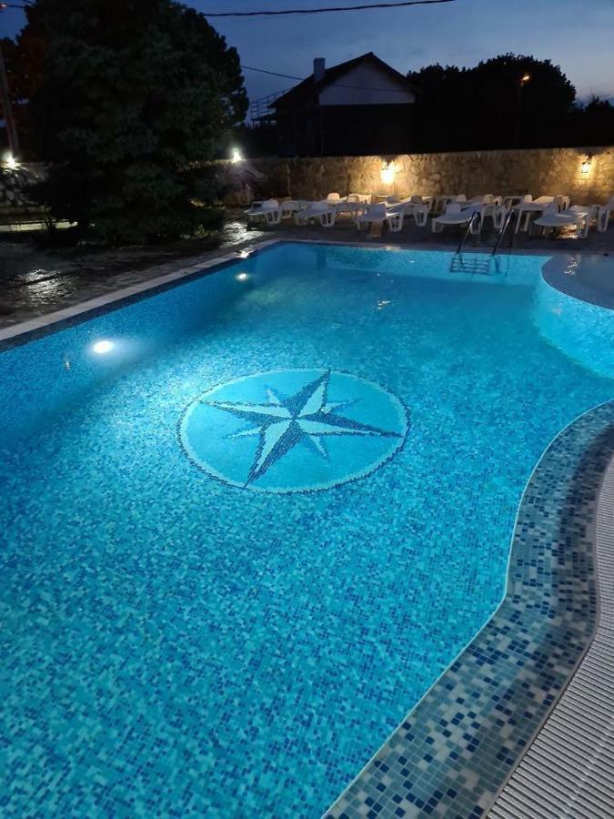 Хотелски Комплекс Копитото Tamarino Exterior photo